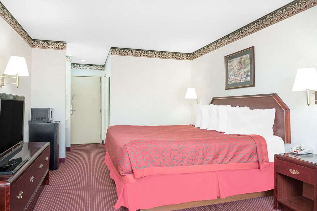 Gray Inn & Suites Экстерьер фото