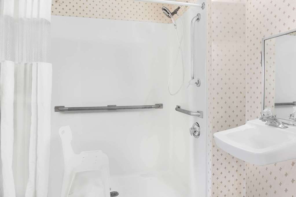 Gray Inn & Suites Экстерьер фото